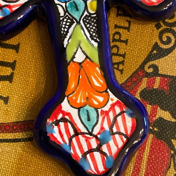 Cross Vintage Hand Painted Mexico EUC - Picture 8 of 10